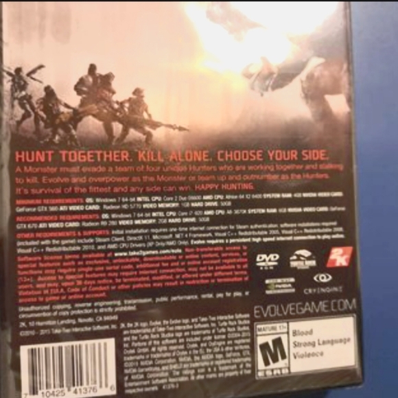 Evolve (Movie and Game) - Picture 3 of 3